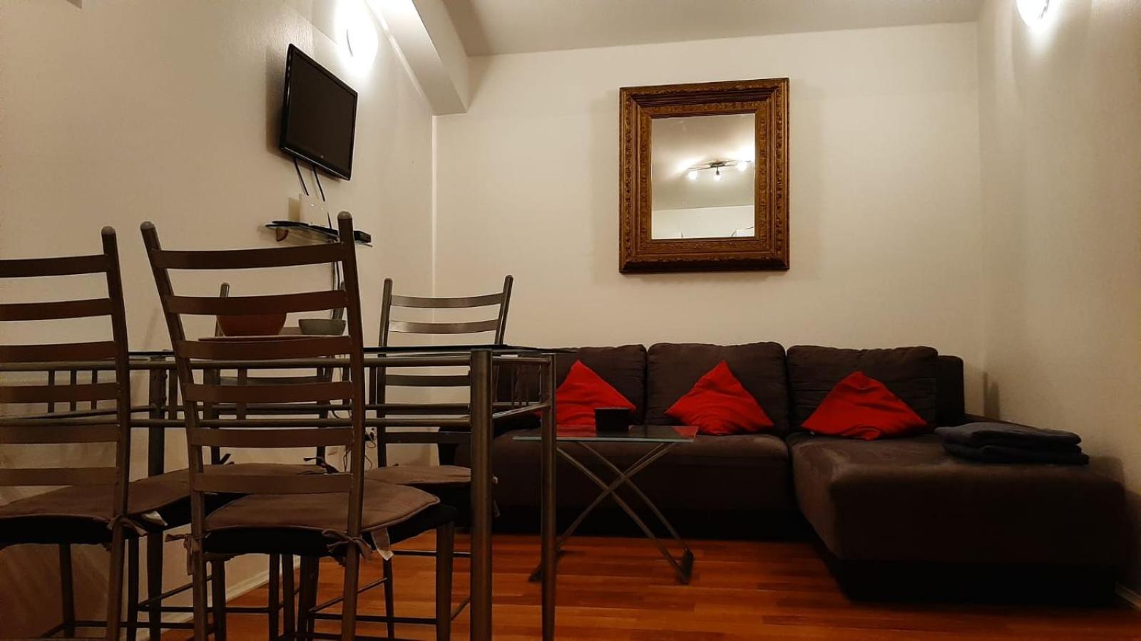 Apartment Shankini Pula Luaran gambar
