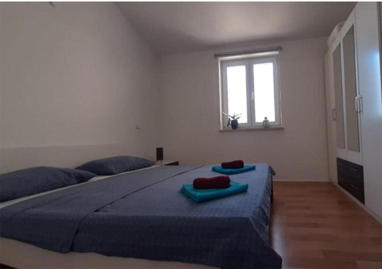 Apartment Shankini Pula Luaran gambar